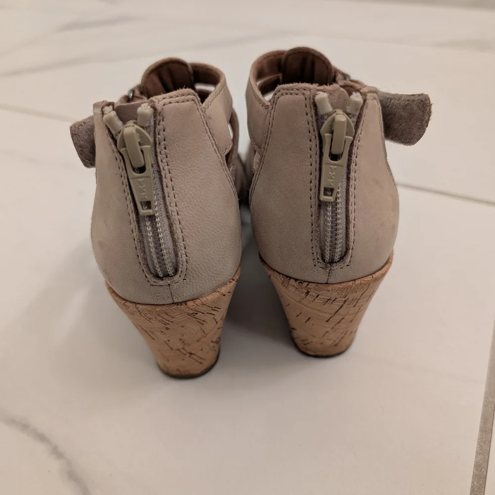 Women's Beige Strappy Wedge Sandals Size 6.5
